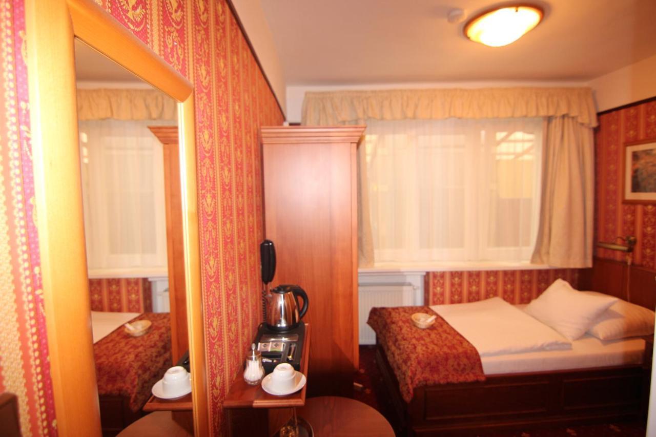 Old 3* Praga